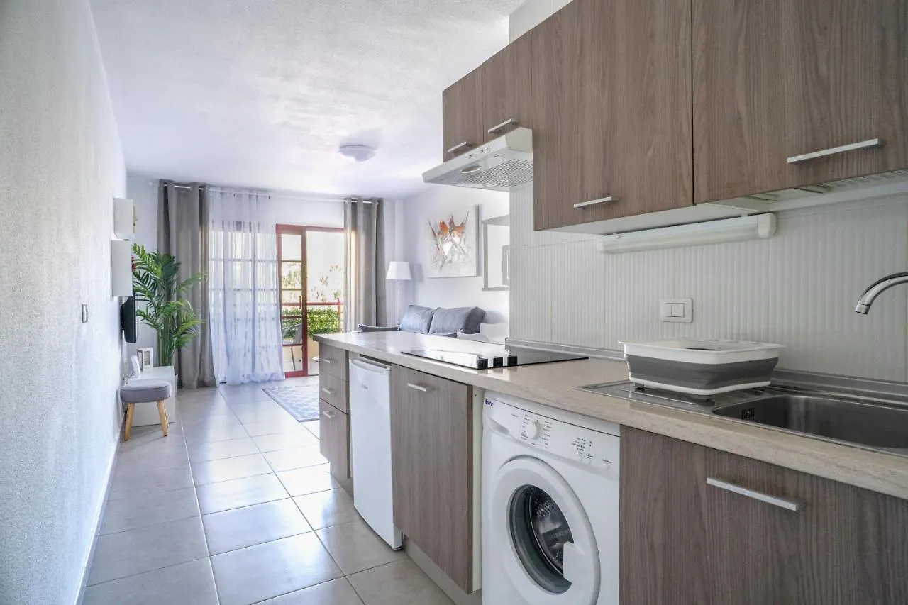 Apartament The Heart Of Tenerife Los Cristianos  Hiszpania